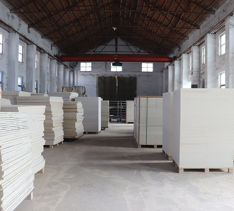 西廠區(qū)車間一角